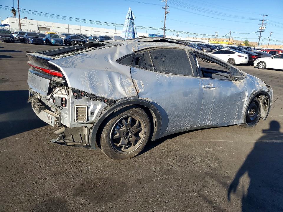Photo 3 from auction – 2025 TOYOTA PRIUS with VIN JTDACAAU5S3058397