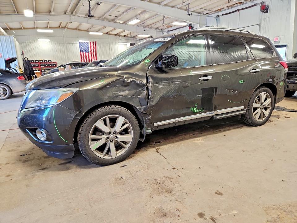 NISSAN PATHFINDER 2015 с VIN 5N1AR2MM1FC713088 - Снимка от търг