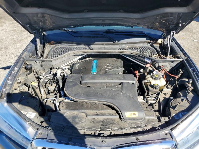 Foto 12 de la subasta – 2016 BMW X5 con VIN 5UXKT0C5XG0S79571
