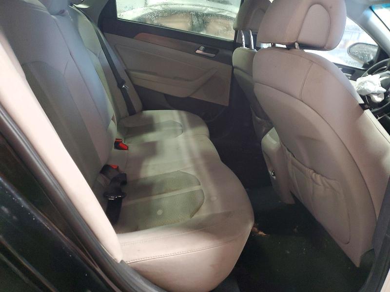 Снимка 10 от търг – 2017 HYUNDAI SONATA с VIN 5NPE34AF0HH568142
