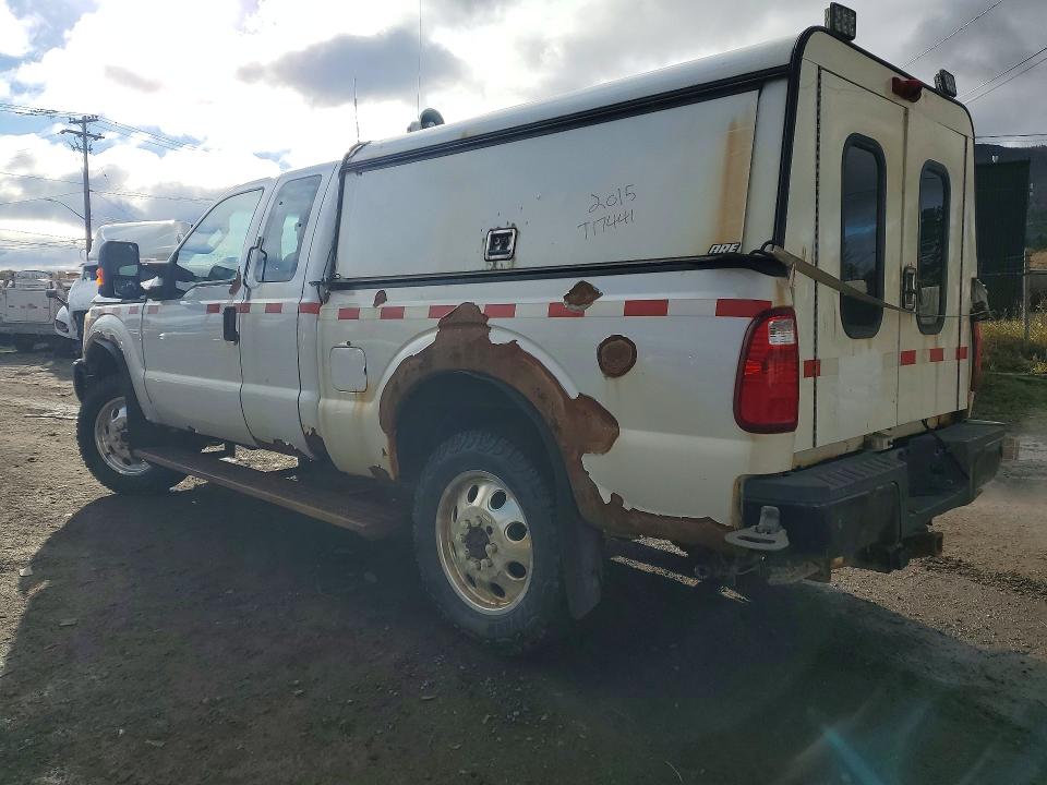 Снимка 2 от търг – 2015 FORD F250 с VIN 1FT7X2B65FED46774