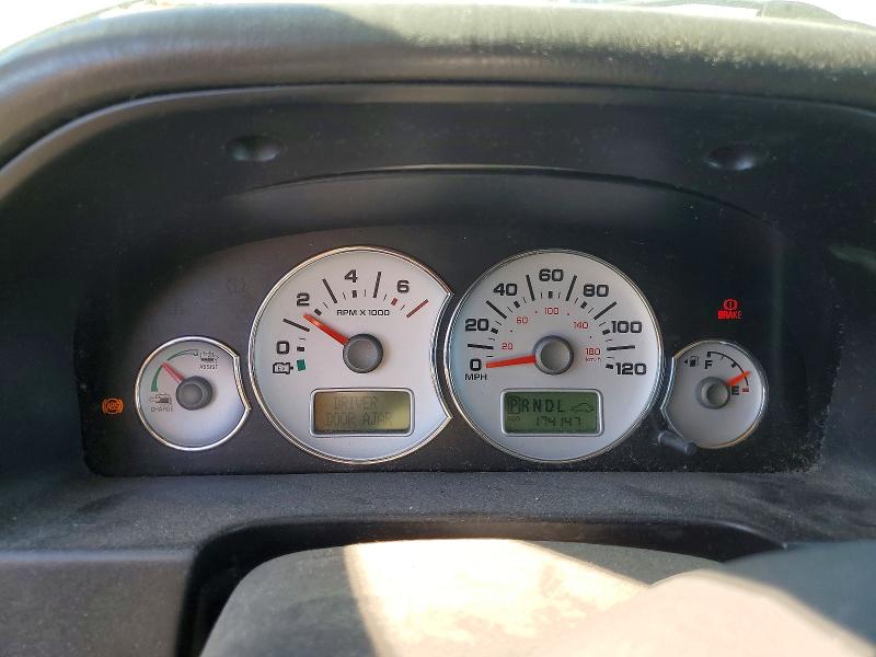Foto 9 de la subasta – 2007 FORD ESCAPE con VIN 1FMCU49H57KA44944