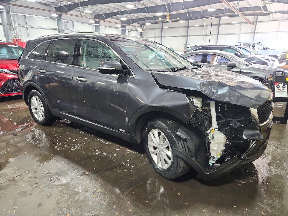 Фото 4 с аукциона – 2016 KIA SORENTO с VIN 5XYPGDA31GG166574