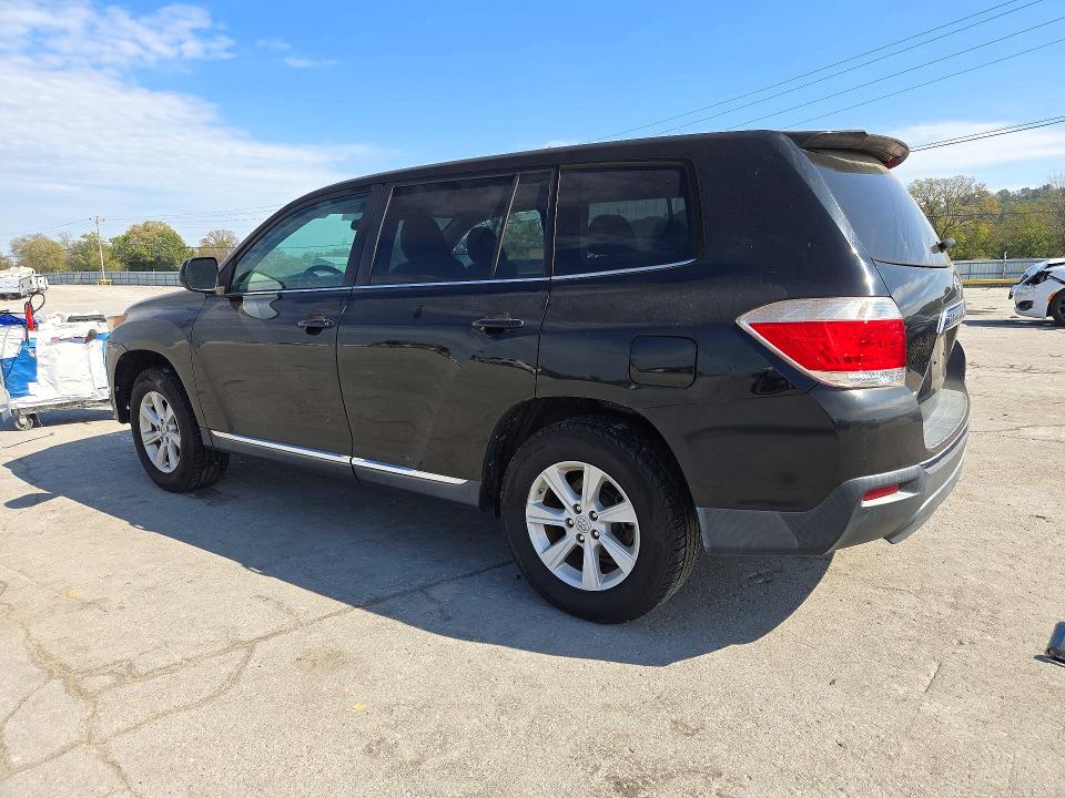 Photo 2 from auction – 2013 TOYOTA HIGHLANDER with VIN 5TDZA3EHXDS040965
