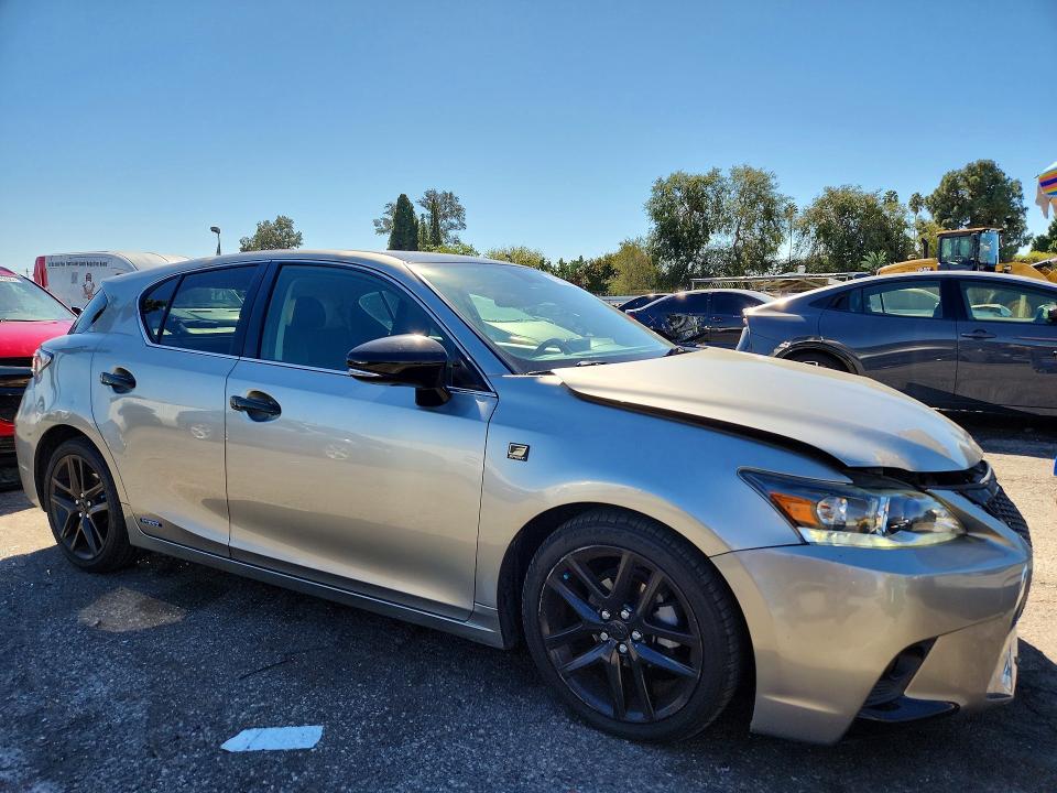 Photo 4 from auction – 2017 LEXUS CT with VIN JTHKD5BH8H2280682