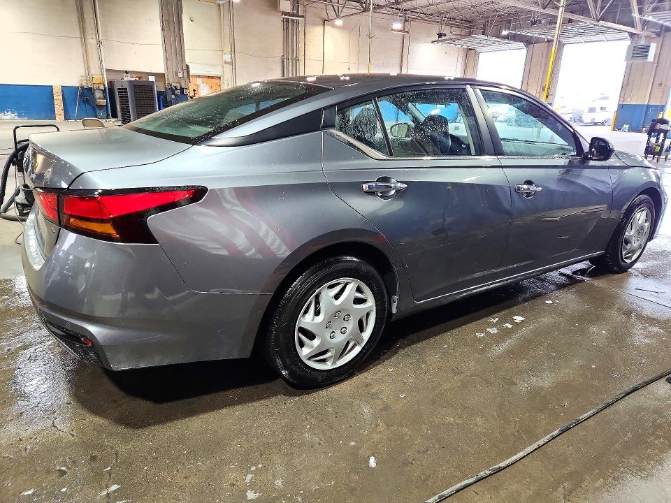 Photo 3 from auction – 2023 NISSAN ALTIMA with VIN 1N4BL4BV1PN360039