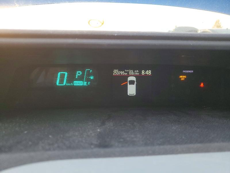 Снимка 9 от търг – 2012 TOYOTA PRIUS C с VIN JTDKDTB3XC1526351