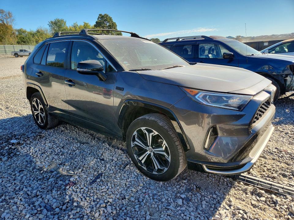 Снимка 4 от търг – 2021 TOYOTA RAV4 PRIME с VIN JTMFB3FV2MD053046