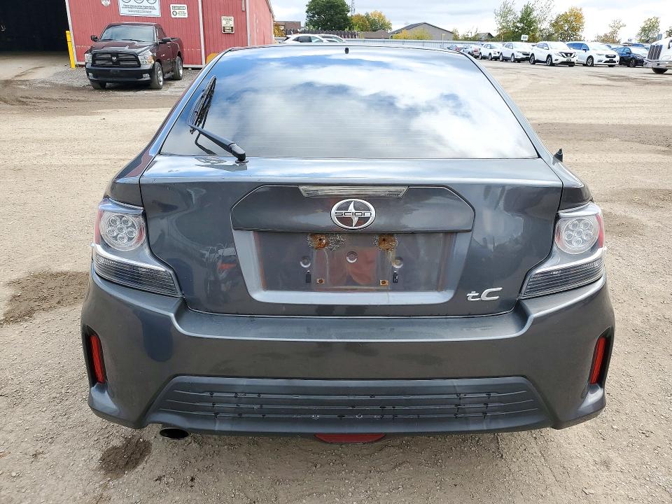 Снимка 6 от търг – 2014 SCION TC с VIN JTKJF5C75E3072108