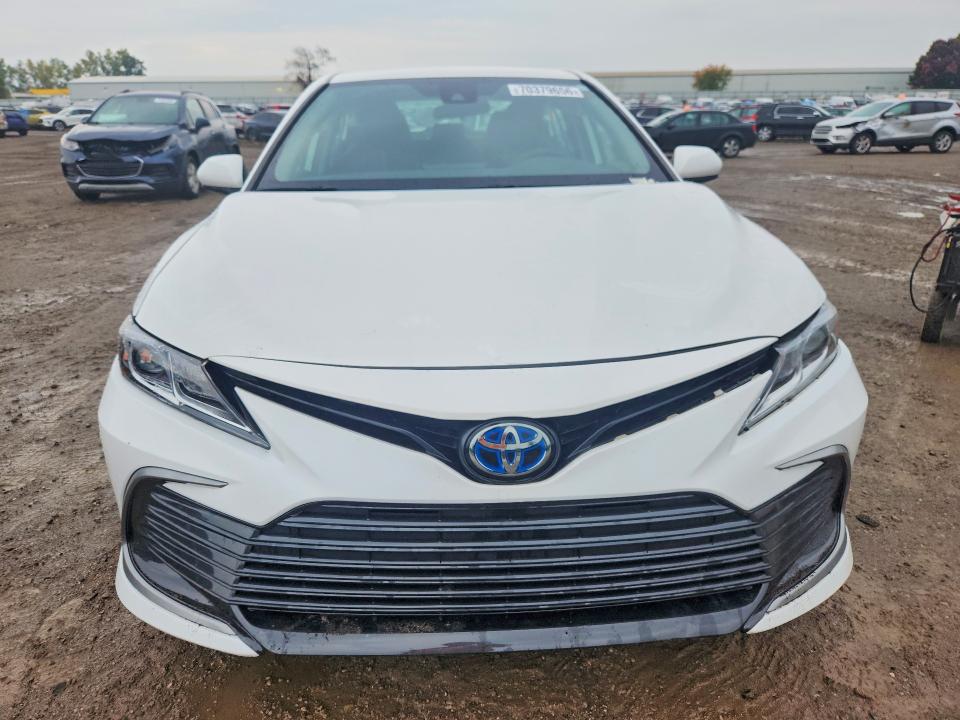 Снимка 5 от търг – 2024 TOYOTA CAMRY с VIN 4T1C31AK0RU074871