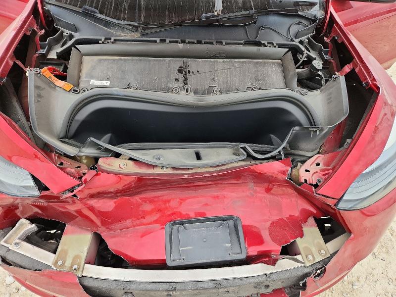 Снимка 11 от търг – 2024 TESLA MODEL Y с VIN 7SAYGAEE8RF005683