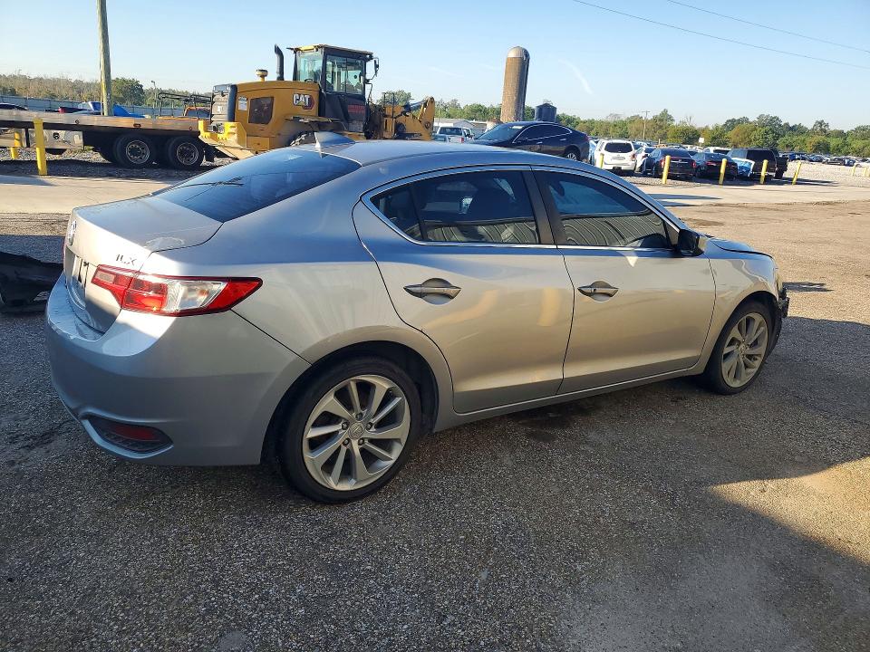Снимка 3 от търг – 2017 ACURA ILX с VIN 19UDE2F37HA015246