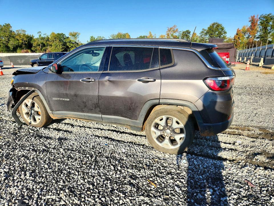 Photo 2 from auction – 2021 JEEP COMPASS with VIN 3C4NJCCB8MT511515