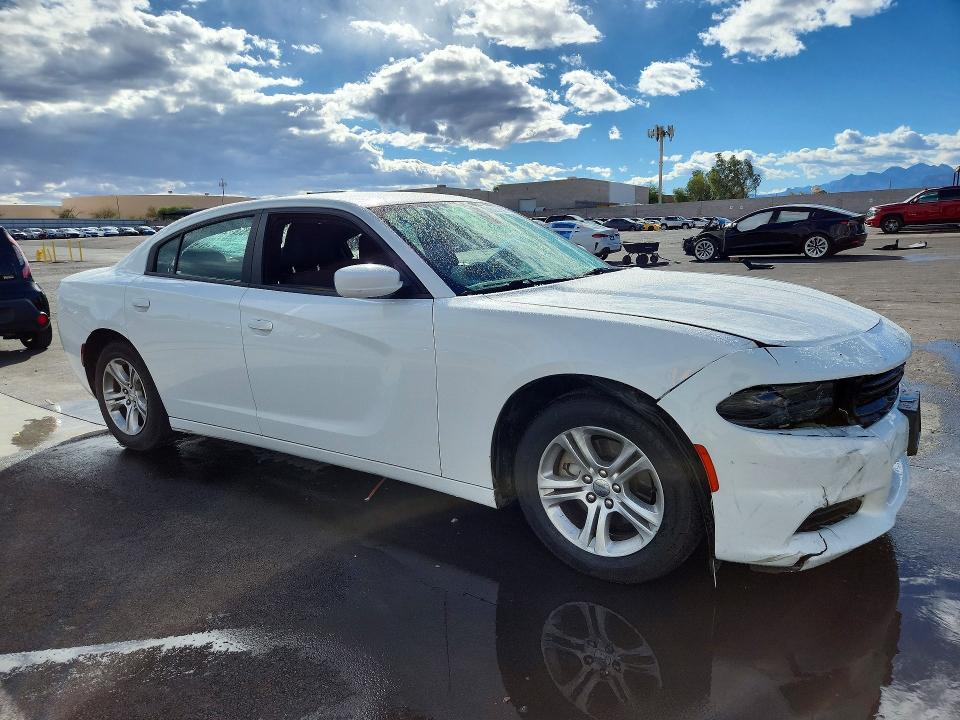 Photo 4 from auction – 2022 DODGE CHARGER with VIN 2C3CDXBG8NH165659