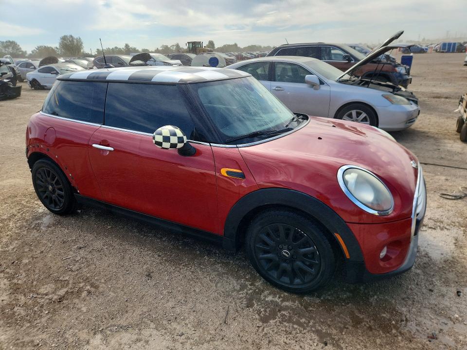 Photo 4 from auction – 2015 MINI COOPER with VIN WMWXM5C5XFT938101