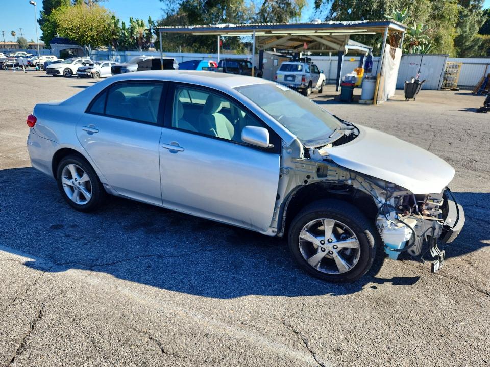 Photo 4 from auction – 2012 TOYOTA COROLLA with VIN 5YFBU4EE9CP012554
