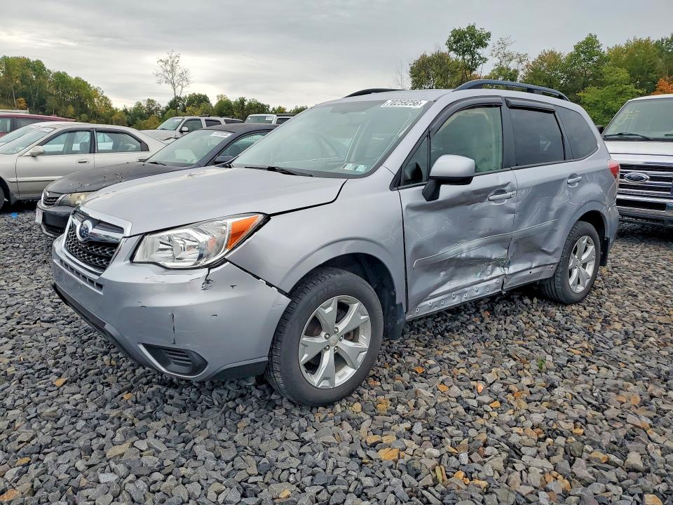 SUBARU FORESTER 2016 с VIN JF2SJADC3GH408747 - Снимка от търг