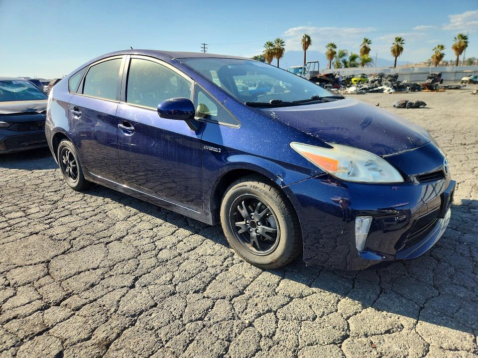 Снимка 4 от търг – 2012 TOYOTA PRIUS с VIN JTDKN3DU3C0335444