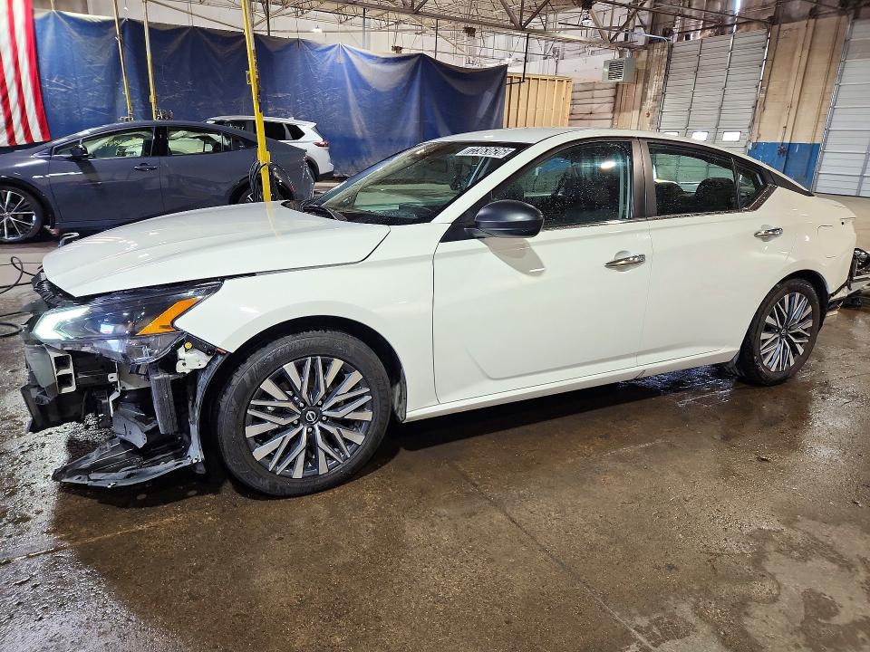 NISSAN ALTIMA 2025 with VIN 1N4BL4DVXSN399086 - Photo from auction