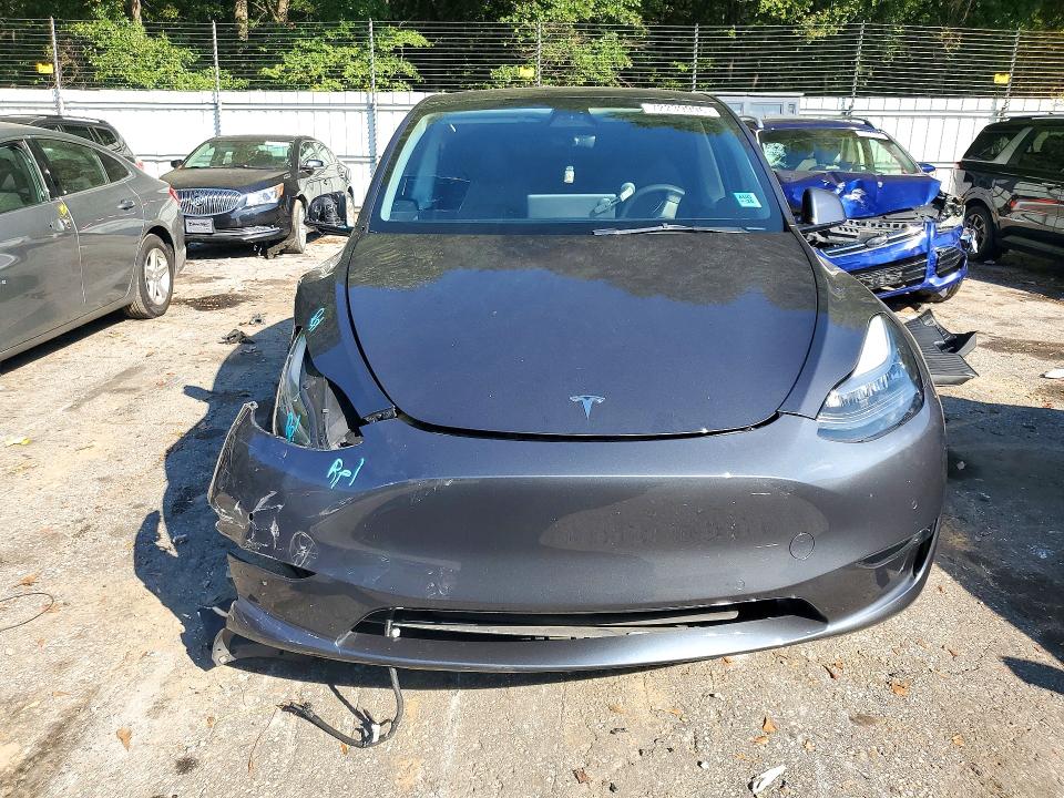 Photo 5 from auction – 2021 TESLA MODEL Y with VIN 5YJYGDEE7MF173810