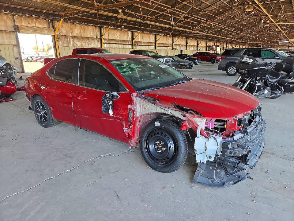 Снимка 4 от търг – 2024 TOYOTA CAMRY HYBRID с VIN 4T1S31AK0RU070489
