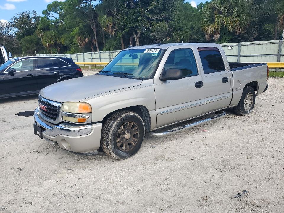 GMC NEW SIERRA 2005 с VIN 2GTEC13T851391855 - Снимка от търг