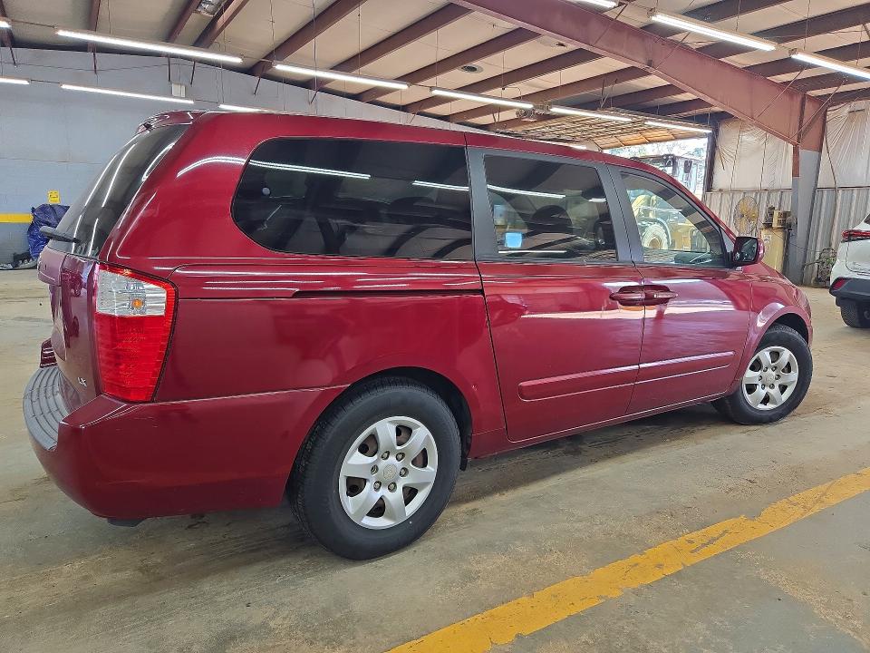 صورة رقم 3 من المزاد - 2006 KIA SEDONA مع VIN KNDMB233166029901