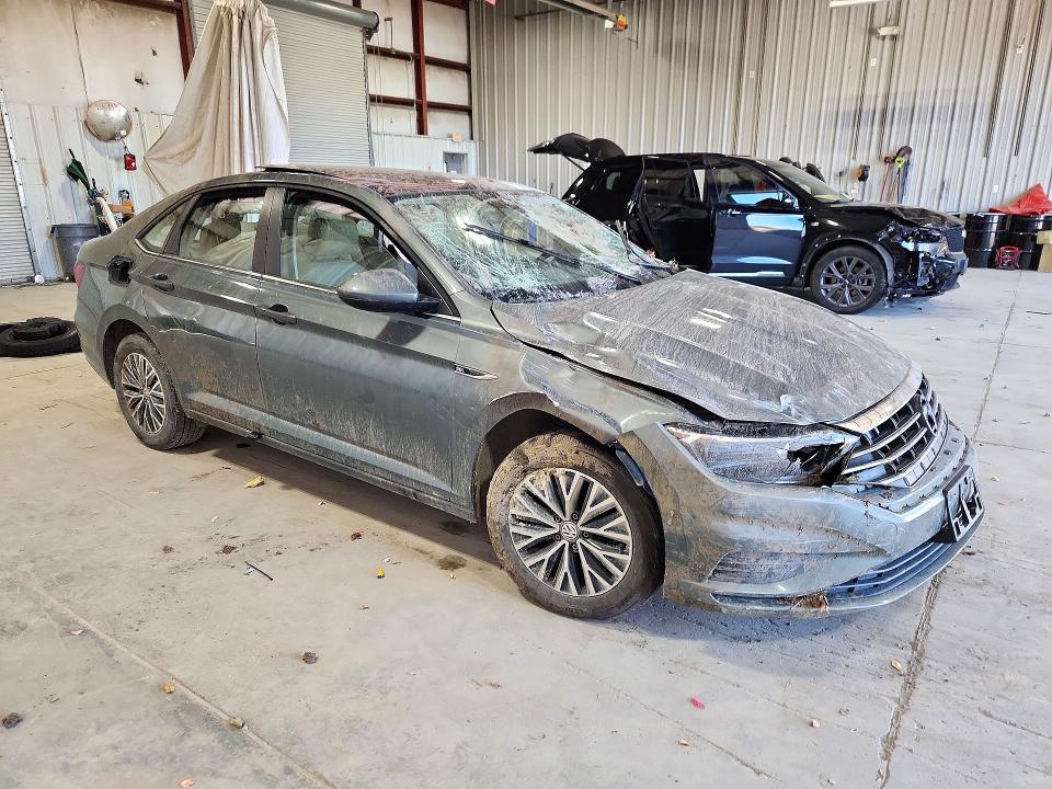 Снимка 4 от търг – 2019 VOLKSWAGEN JETTA с VIN 3VWE57BU0KM203970
