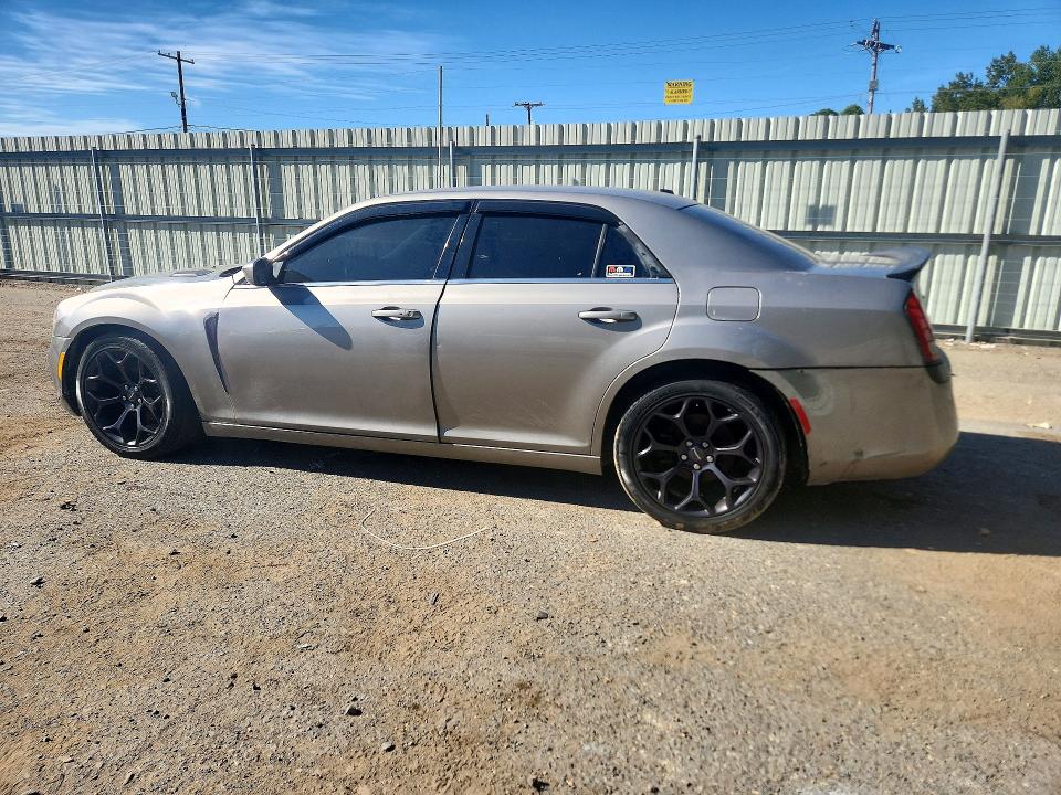 Снимка 2 от търг – 2014 CHRYSLER 300 с VIN 2C3CCAAG5EH190066