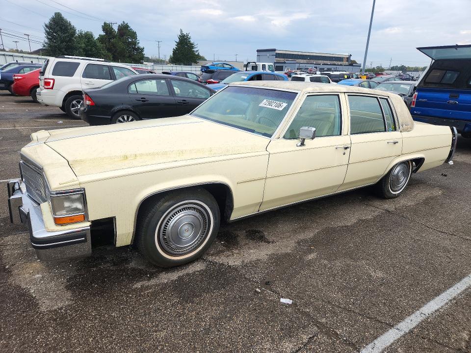 CADILLAC DEVILLE 1984 con VIN 1G6AM6989E9088587 - Foto de la subasta