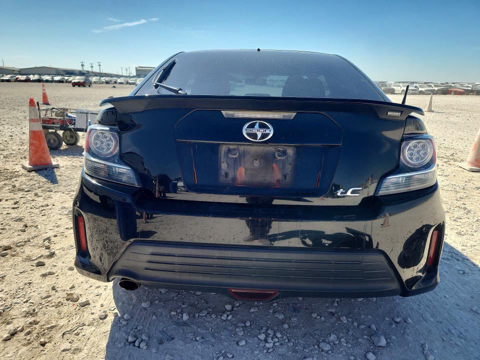 Foto 6 de la subasta – 2016 SCION TC con VIN JTKJF5C70GJ016964