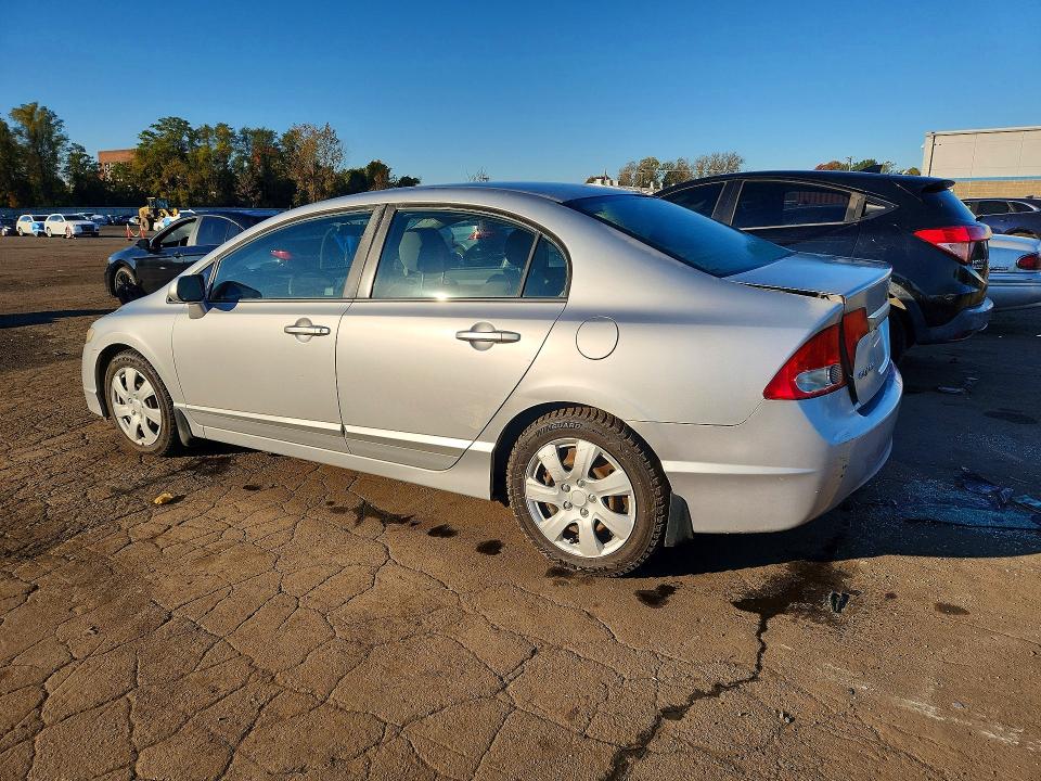 Photo 2 from auction – 2010 HONDA CIVIC with VIN 2HGFA1F52AH308396