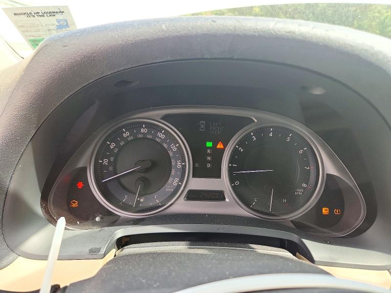 Снимка 9 от търг – 2007 LEXUS IS с VIN JTHBE262472012986