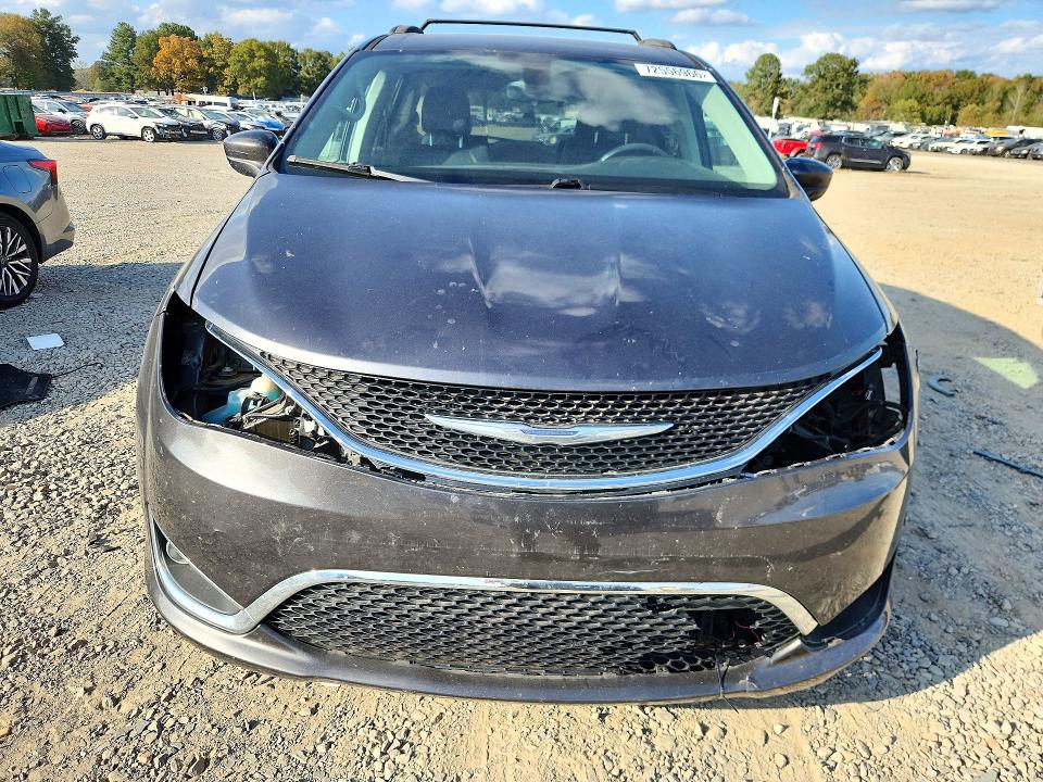Фото 5 с аукциона – 2017 CHRYSLER PACIFICA с VIN 2C4RC1BG9HR613380