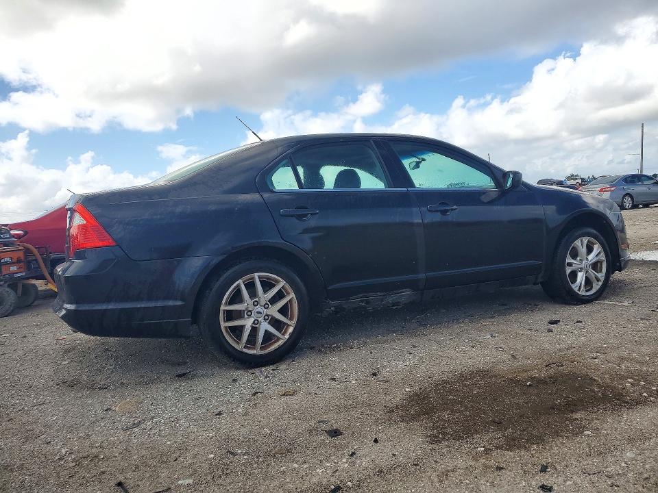 Снимка 3 от търг – 2012 FORD FUSION с VIN 3FAHP0HA7CR227725