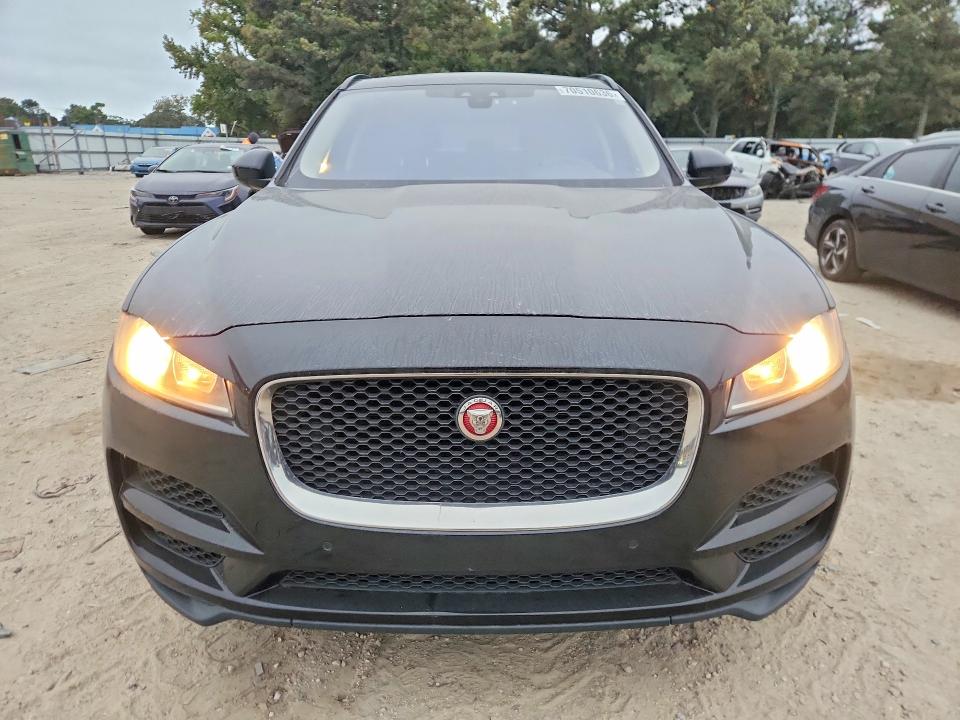 Photo 5 from auction – 2019 JAGUAR F-PACE with VIN SADCJ2FX8KA365005
