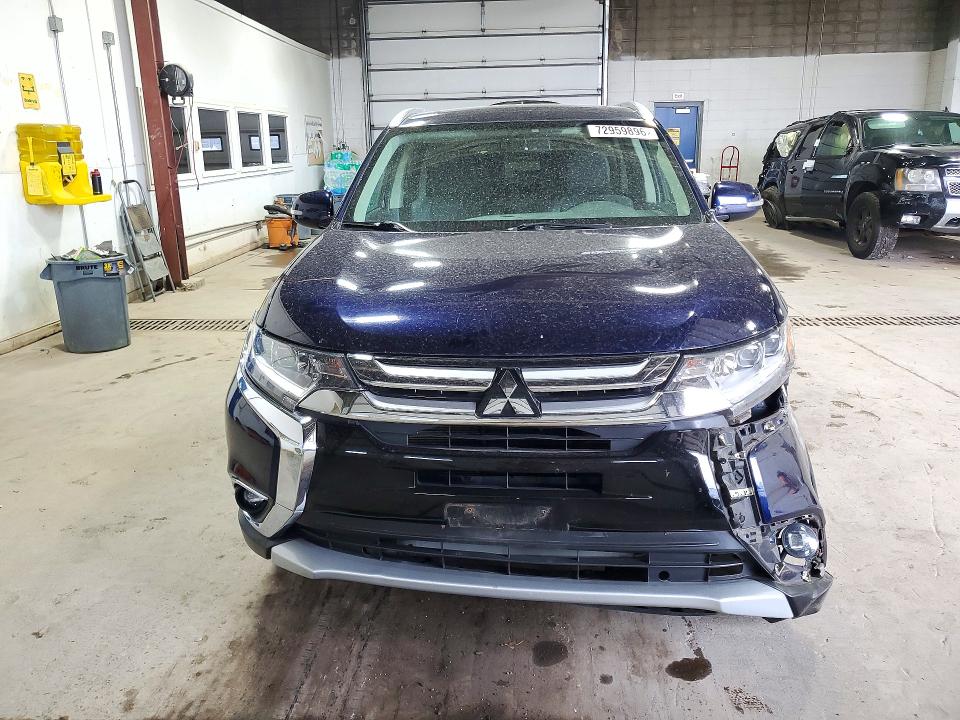 Снимка 5 от търг – 2016 MITSUBISHI OUTLANDER с VIN JA4JZ4AX9GZ005551