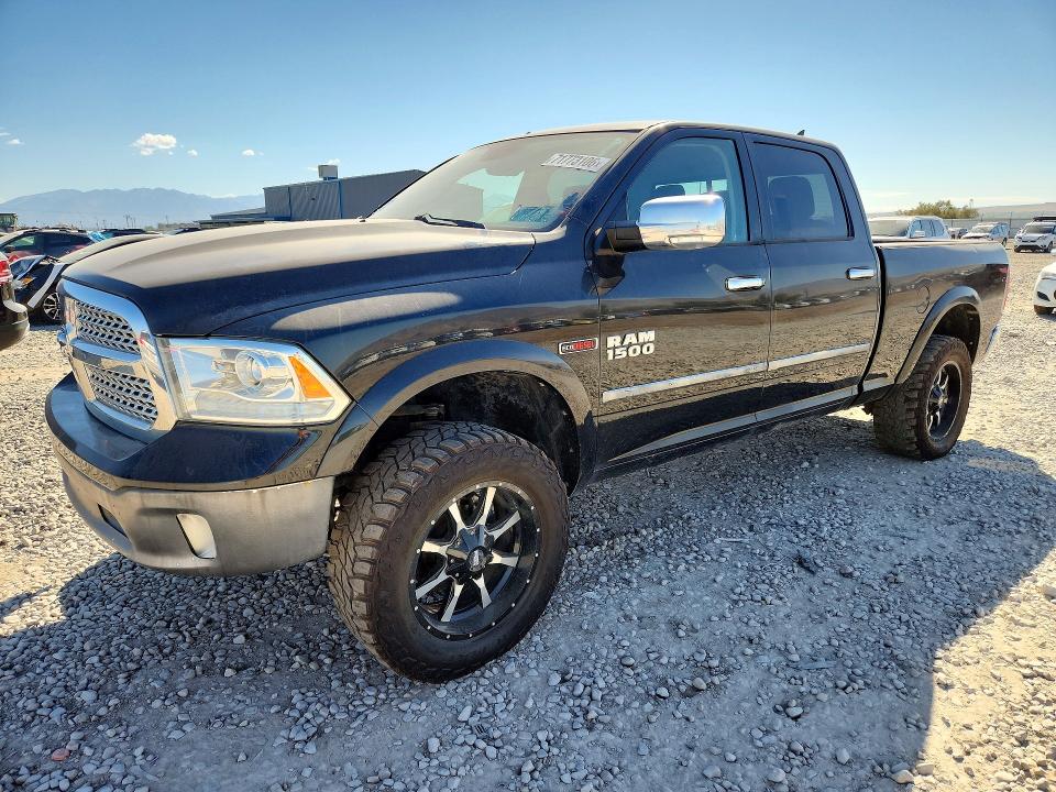 RAM 1500 2015 con VIN 1C6RR7VM8FS733161 - Foto de la subasta