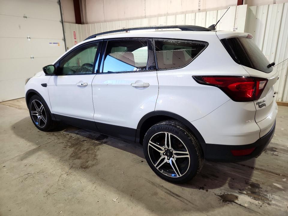 Снимка 2 от търг – 2019 FORD ESCAPE с VIN 1FMCU0HD6KUB75840