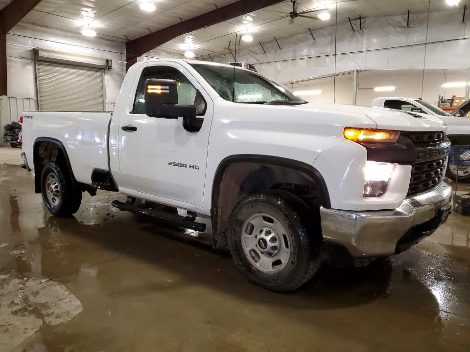 Фото 4 с аукциона – 2022 CHEVROLET SILVERADO с VIN 1GC0YLE71NF181047