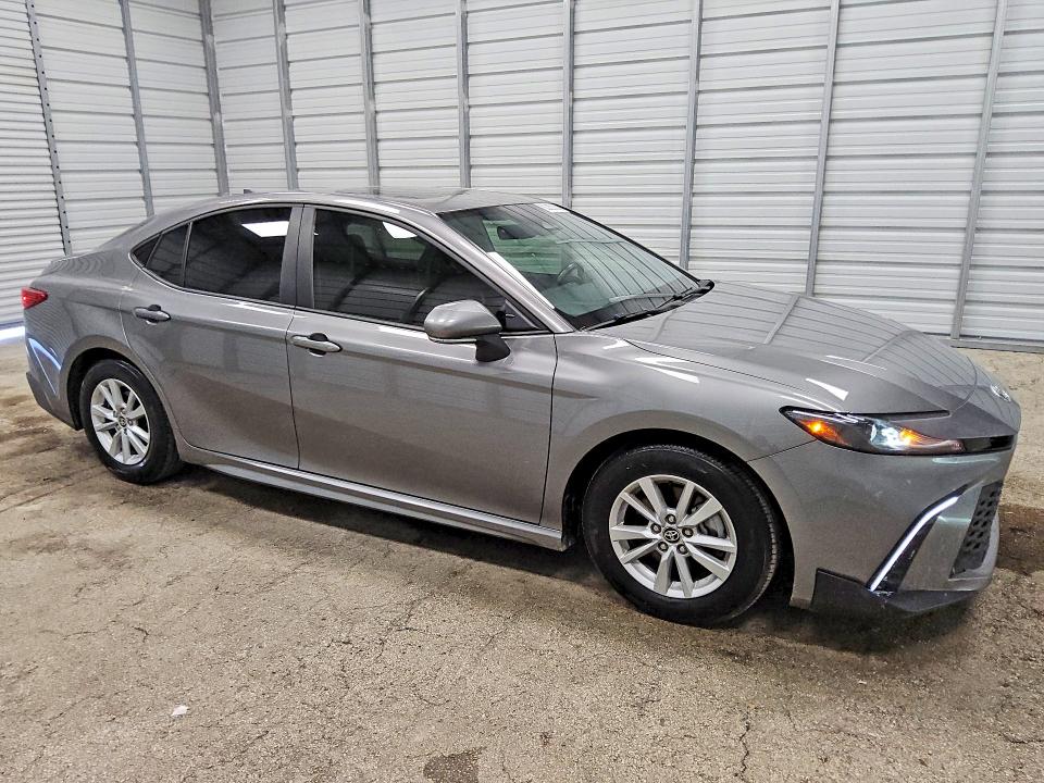 Photo 4 from auction – 2025 TOYOTA CAMRY with VIN 4T1DAACK9SU620404