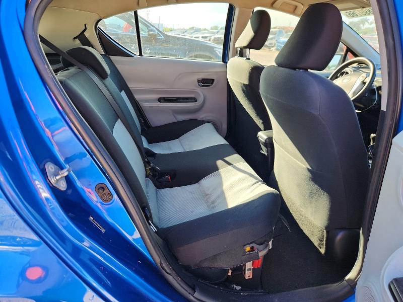 Photo 10 from auction – 2012 TOYOTA PRIUS C with VIN JTDKDTB38C1009288