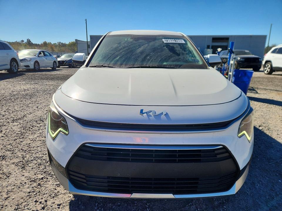 Снимка 5 от търг – 2026 KIA NIRO с VIN KNDCP3LE3T5320471