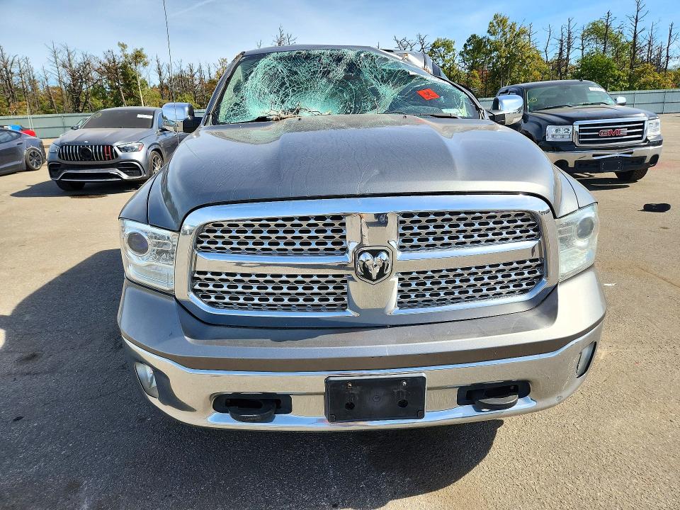 Photo 5 from auction – 2013 RAM 1500 with VIN 1C6RR7NT9DS703302