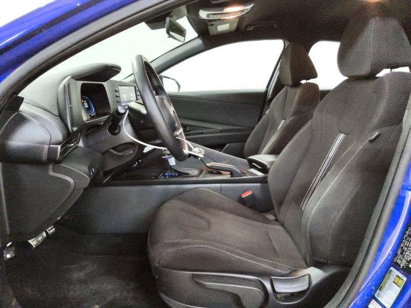 Снимка 7 от търг – 2025 HYUNDAI ELANTRA с VIN KMHLM4DG9SU977371