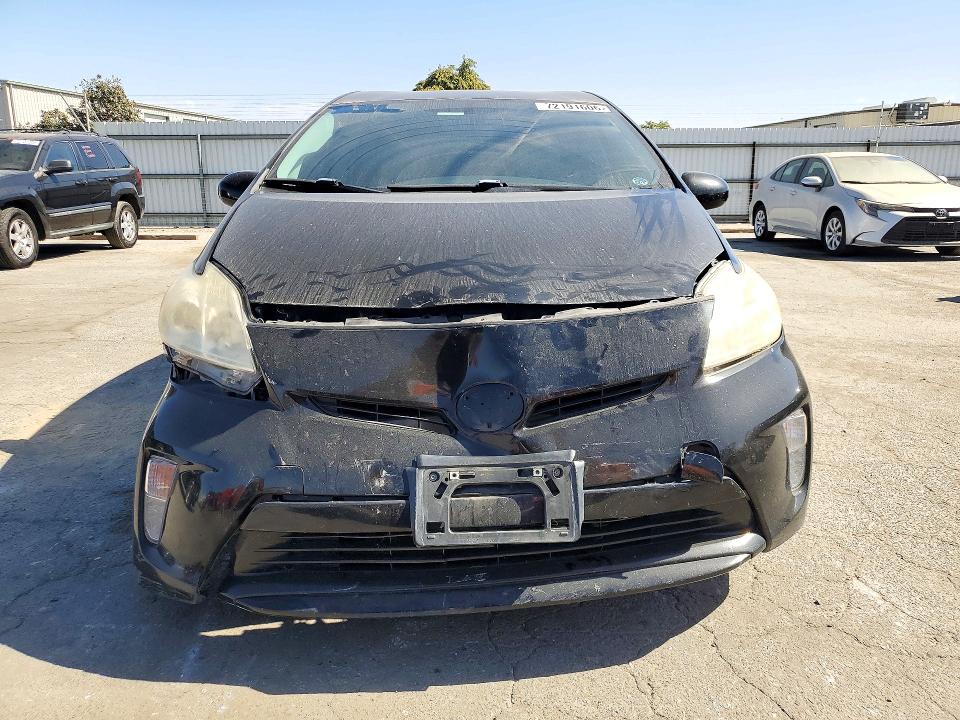 Zdjęcie 5 z aukcji – 2013 TOYOTA PRIUS z VIN JTDKN3DU7D0352118