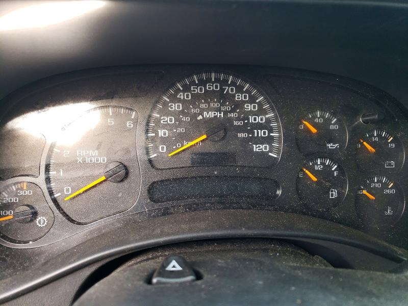 Снимка 9 от търг – 2004 CHEVROLET SILVERADO с VIN 1GCGK23U94F105416