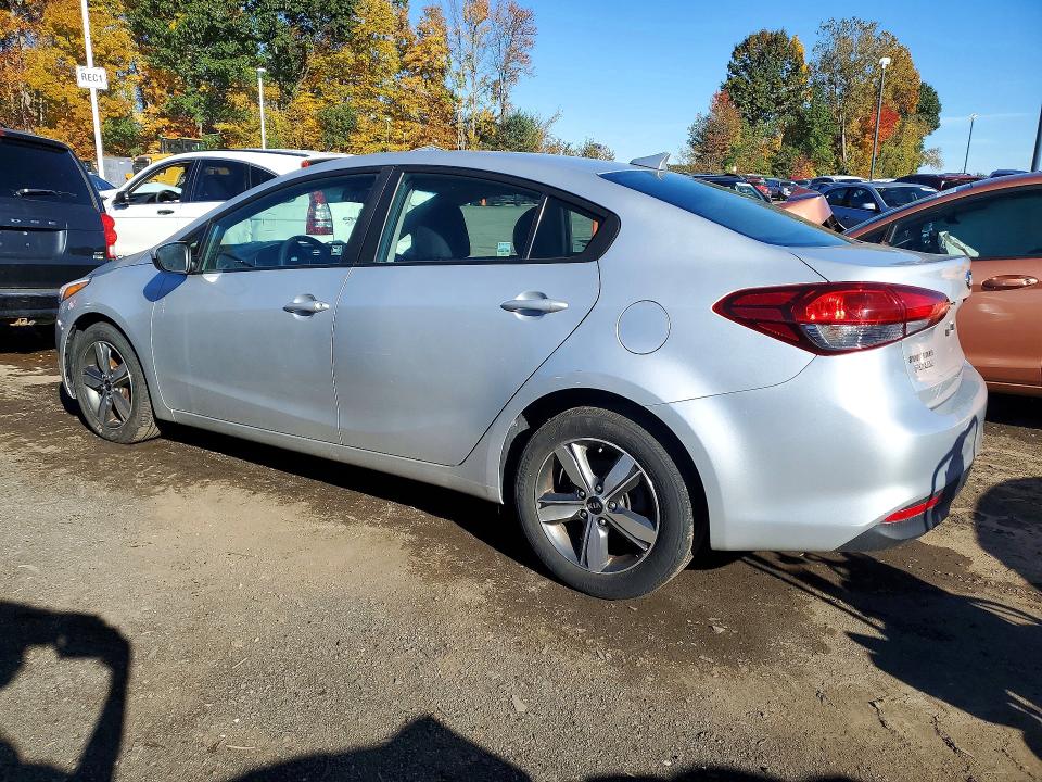 Фото 2 с аукциона – 2018 KIA FORTE с VIN 3KPFL4A73JE195248