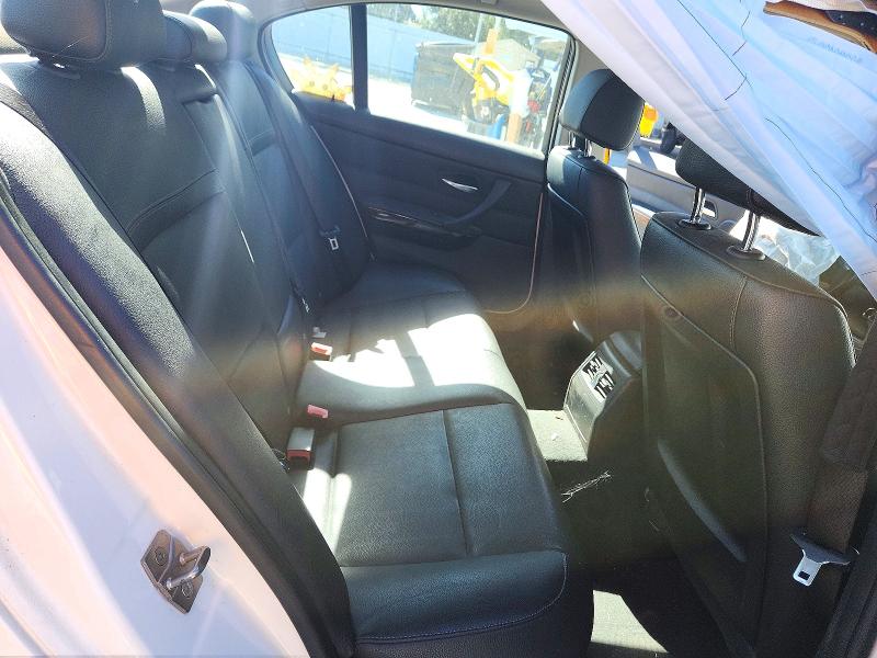 Снимка 10 от търг – 2011 BMW 328 с VIN WBAPH5G59BNM75560