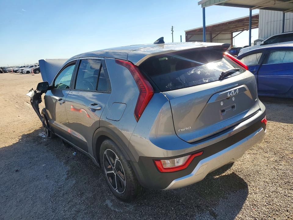 Foto 2 de la subasta – 2026 KIA NIRO con VIN KNDCP3LE9T5359128